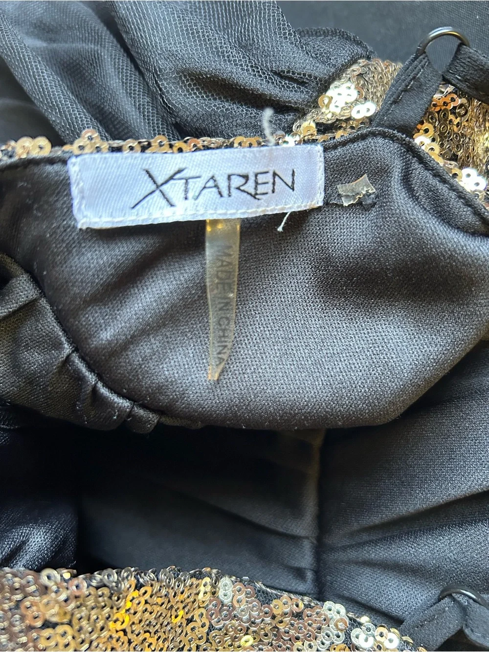 XTAREN Women's Open Back Sequin Black And Gold Dress Size Medium-Cocktail Style
